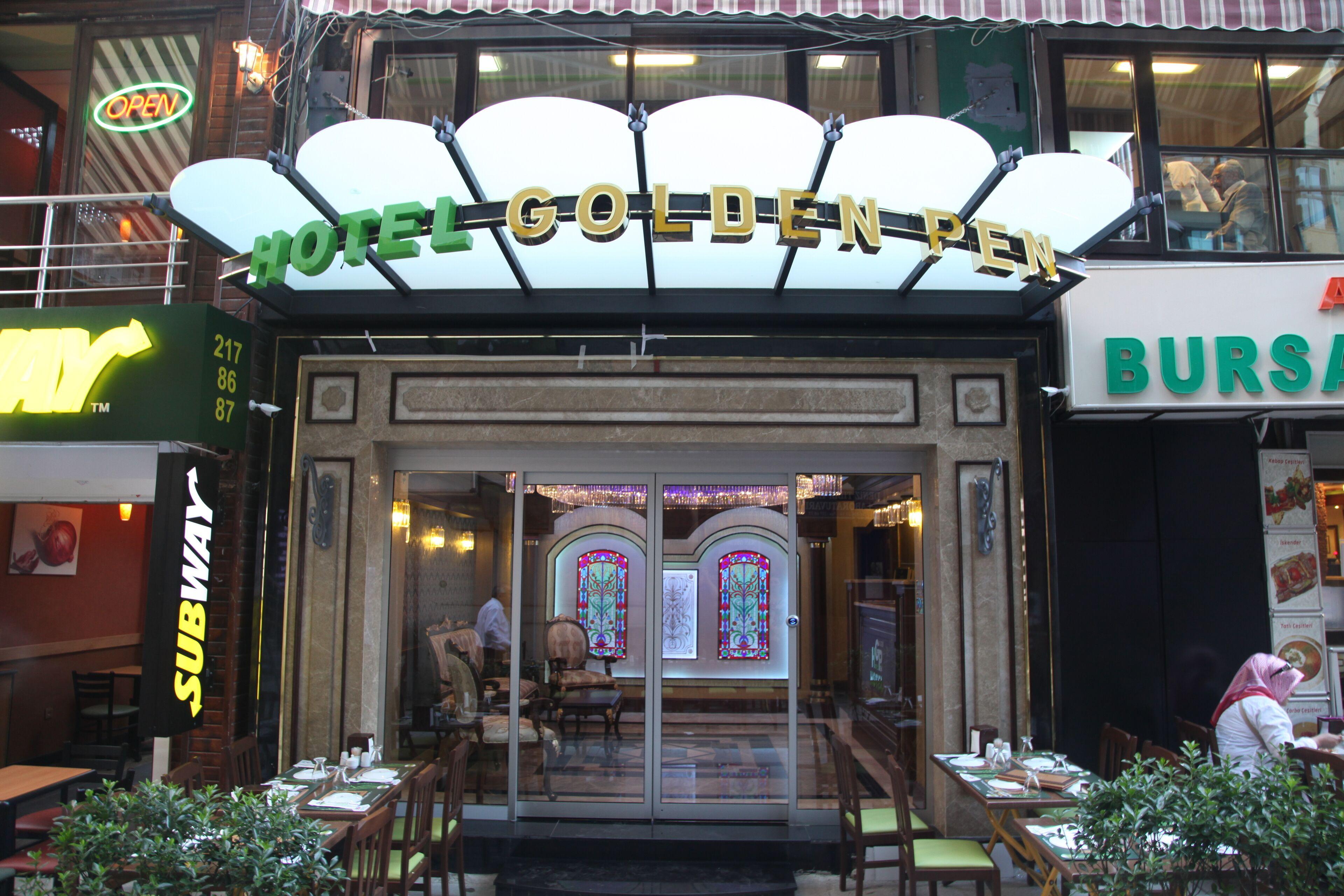 Golden Pen Hotel — Foto’s 1